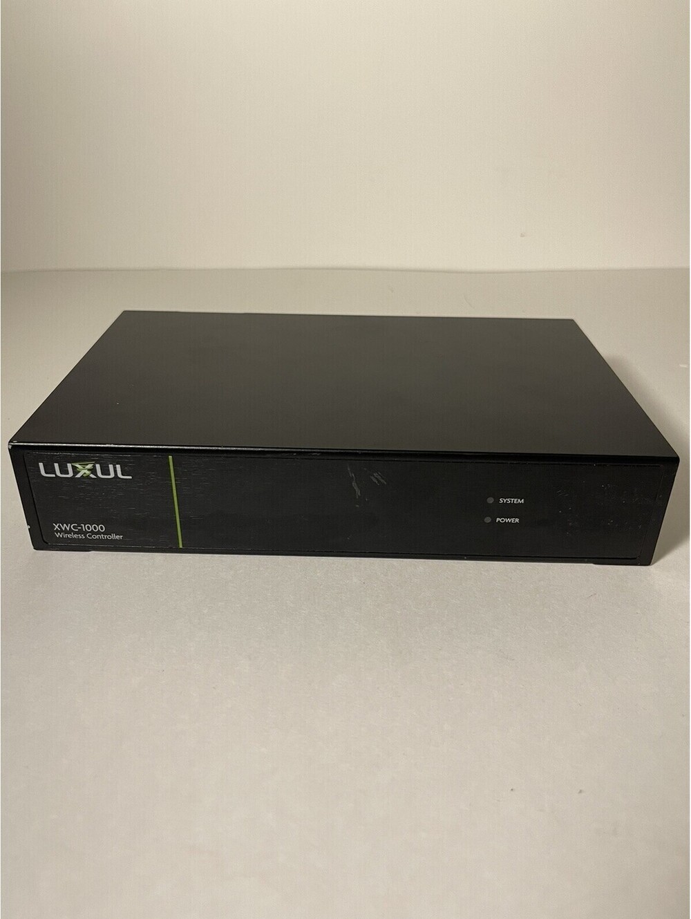 LUXUL WIRELESS CONTROLLER MODEL # XWC-1000 vers 2 Unit Only